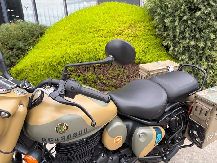 2025 Royal Enfield CLASSIC 350 SIGNALS CAMO