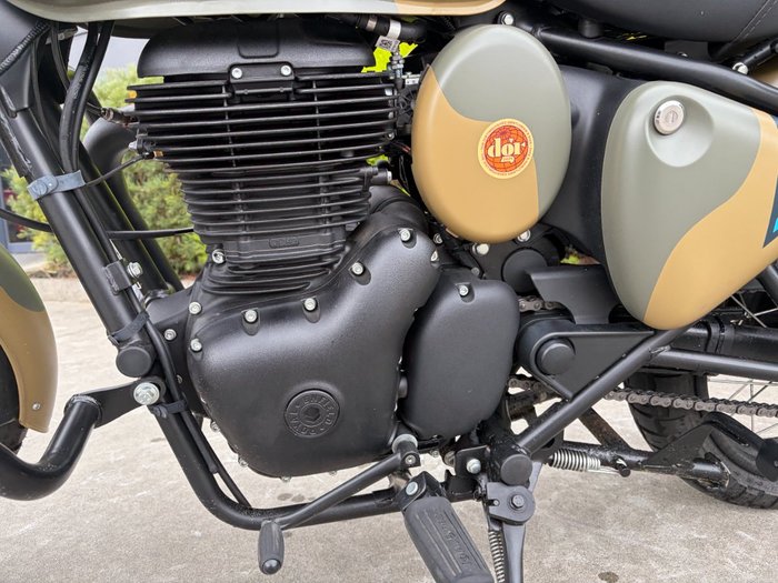 2025 Royal Enfield CLASSIC 350 SIGNALS CAMO
