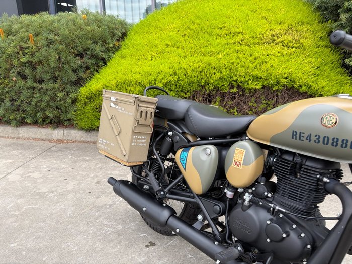 2025 Royal Enfield CLASSIC 350 SIGNALS CAMO