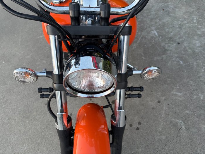2006 Yamaha XVS650 V-STAR CUSTOM Orange