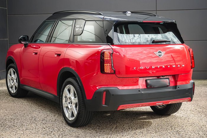 2024 MINI Countryman C Classic