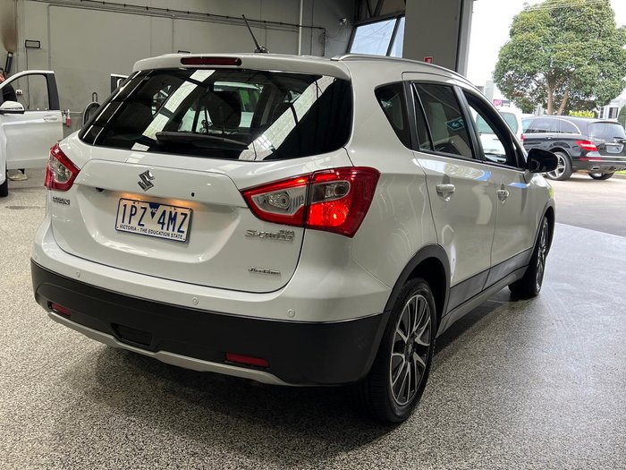 2015 Suzuki S-Cross GLX Prestige