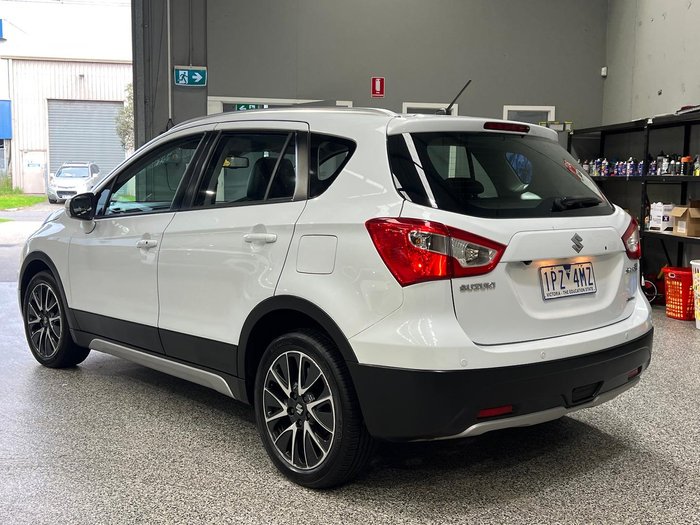 2015 Suzuki S-Cross GLX Prestige