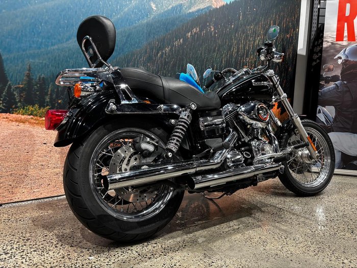 2013 Harley-Davidson Dyna Super Glide Custom 1584 (FXDC)