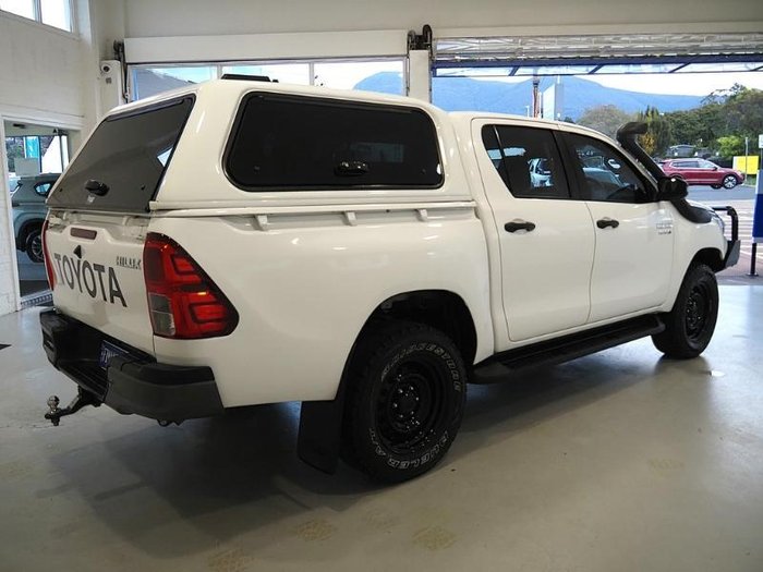 2022 Toyota Hilux SR