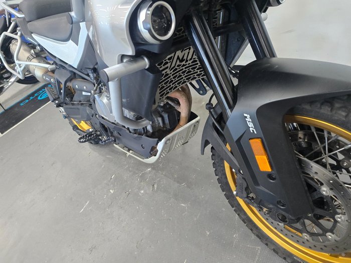 2023 CFMOTO MT TOURING NEBULA WHITE