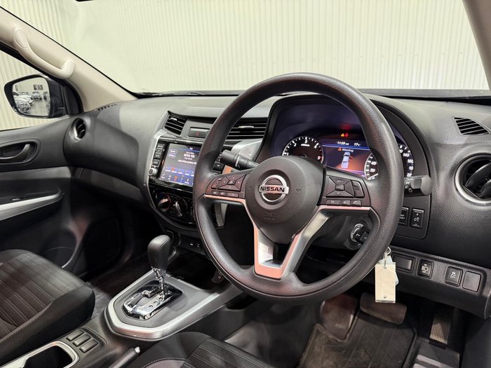 2023 Nissan Navara SL Warrior