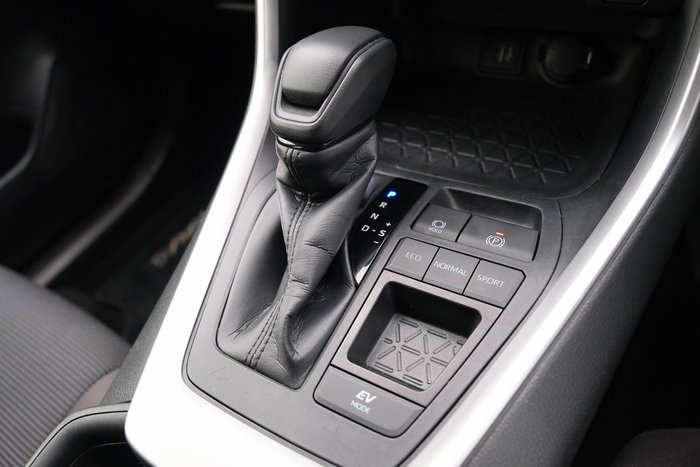 2024 Toyota RAV4 GX