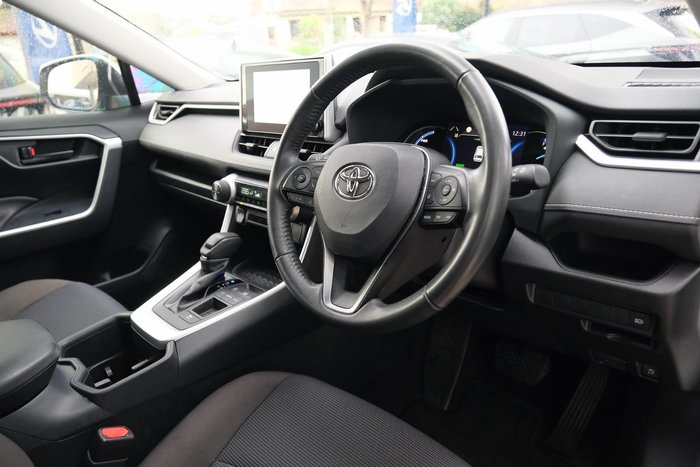 2024 Toyota RAV4 GX