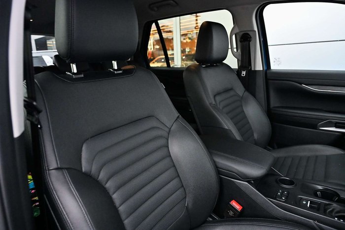 2025 Ford Everest