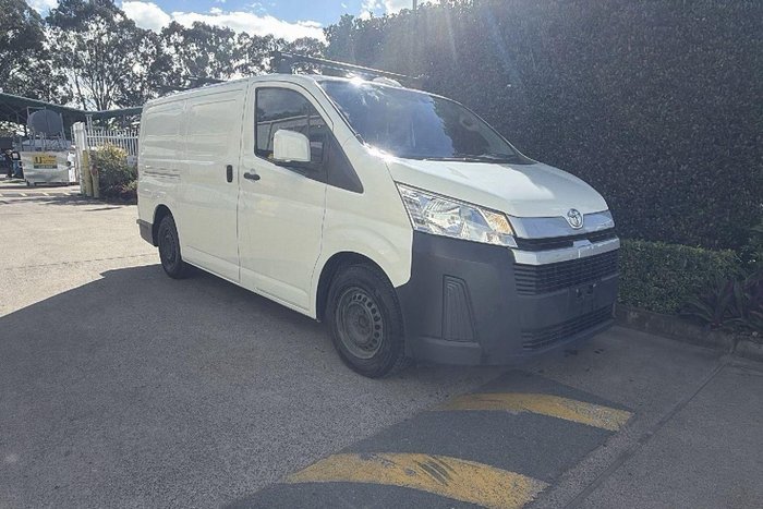 2022 Toyota Hiace
