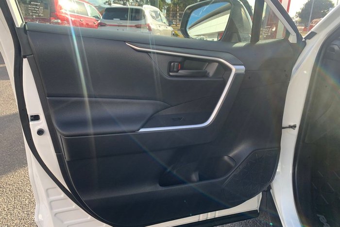 2022 Toyota RAV4 GX