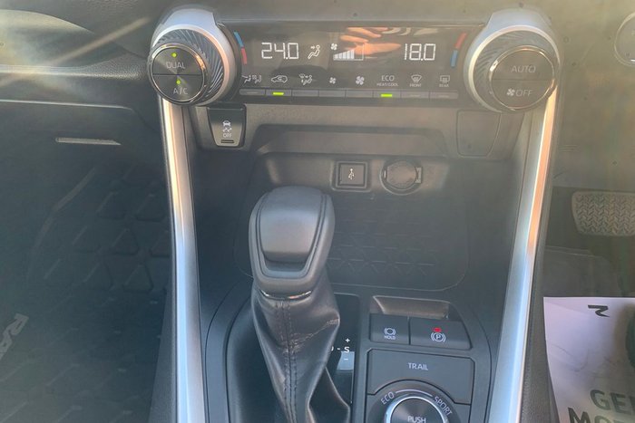2022 Toyota RAV4 GX