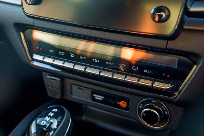 2025 Mazda BT-50 SP