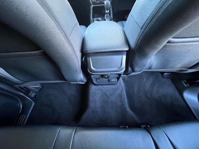 2025 Ford Everest Sport
