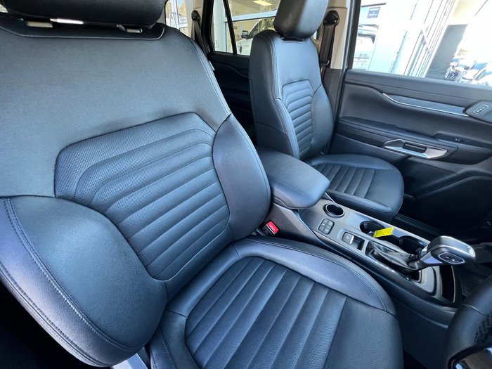 2025 Ford Everest Sport