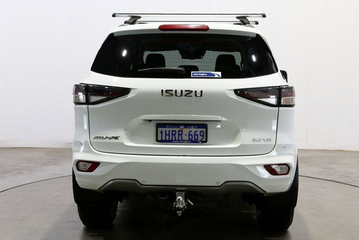 2022 Isuzu MU-X LS-T