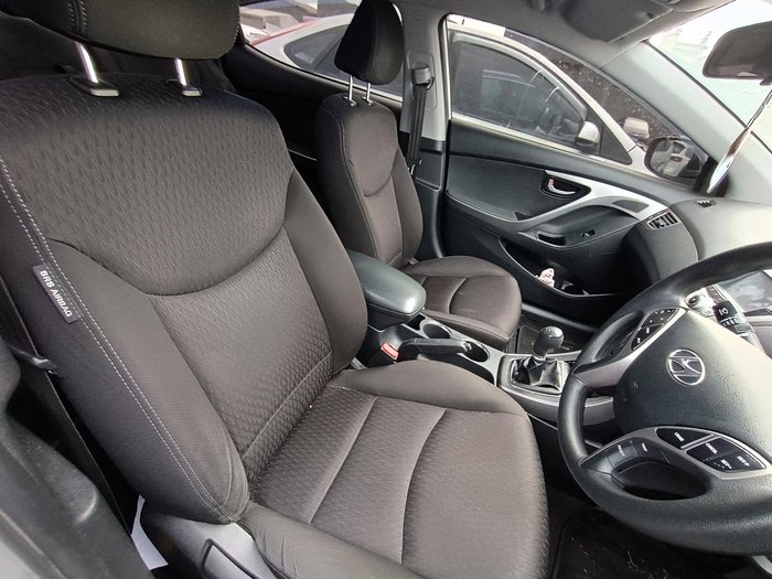 2013 Hyundai Elantra Active