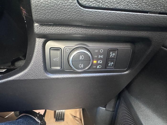 2026 Ford Everest Platinum