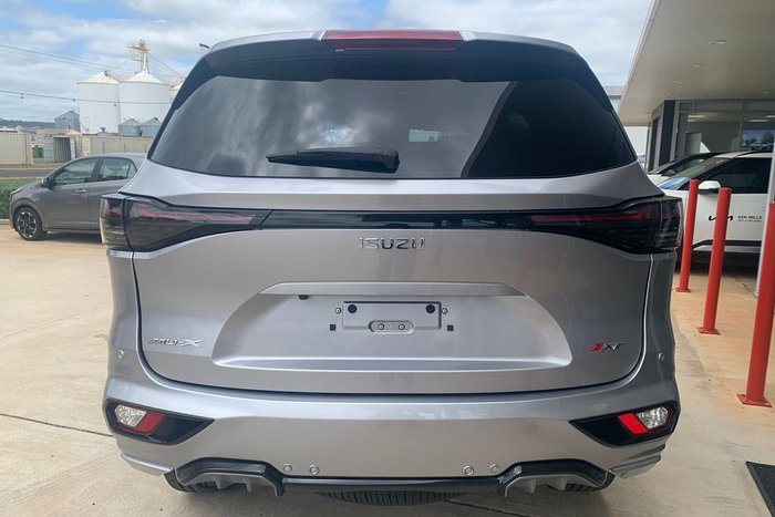 2025 Isuzu MU-X