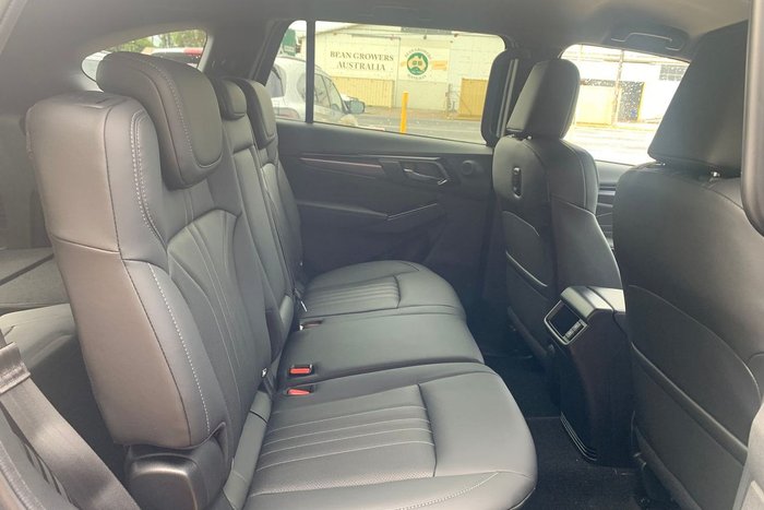 2025 Isuzu MU-X LS-T