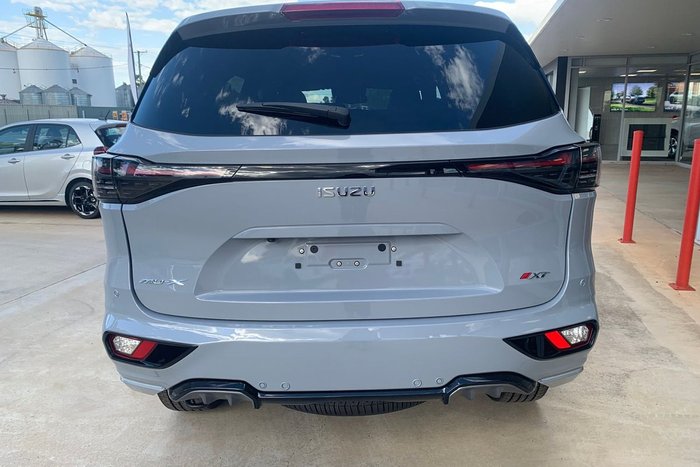 2026 Isuzu MU-X
