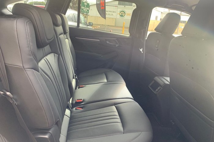 2026 Isuzu MU-X LS-T
