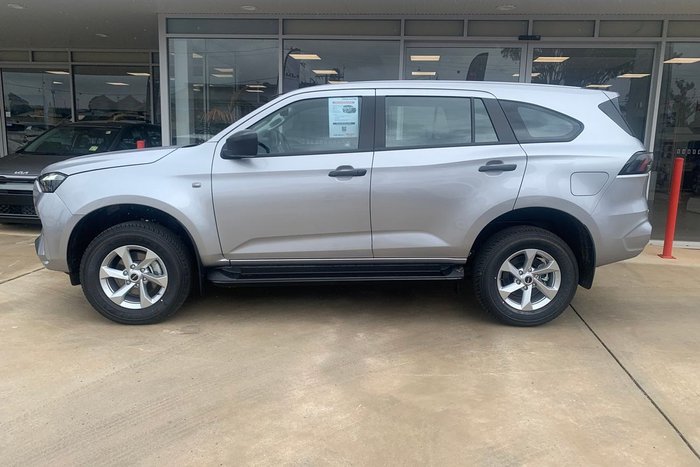2026 Isuzu MU-X LS-M