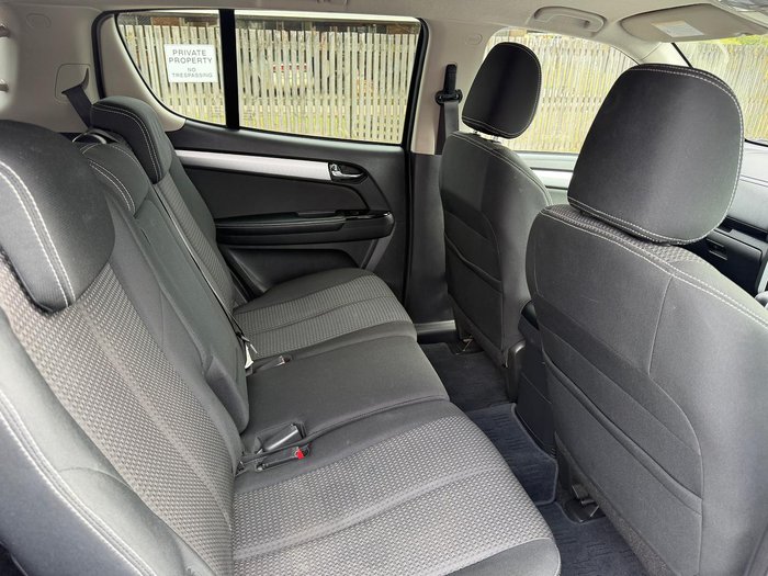 2018 Isuzu MU-X LS-U MY18 4x2 Silky White