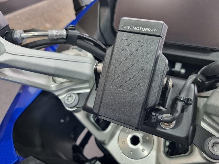 2026 BMW Motorrad R 1300 RS RACINGBLUE METALLIC