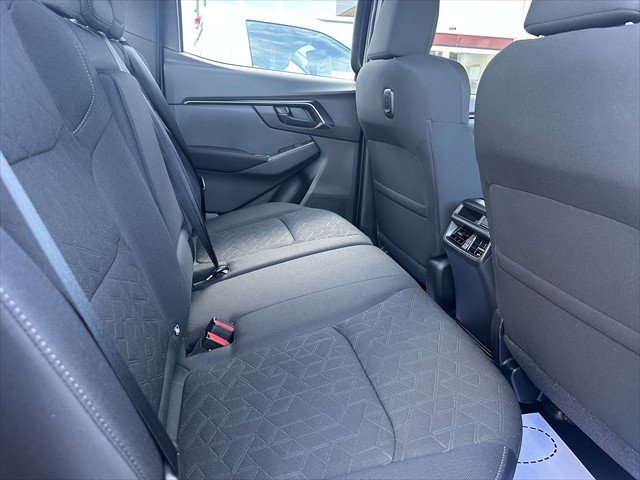 2026 ISUZU D-MAX LS-M XR
