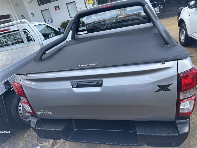 2026 ISUZU D-MAX LS-M XR