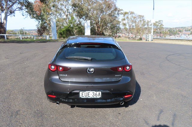 2022 Mazda 3 G20 Touring