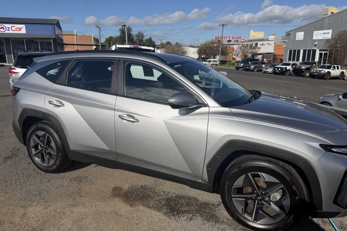 2025 HYUNDAI TUCSON (FWD)