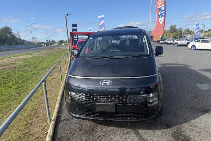 2021 HYUNDAI STARIA