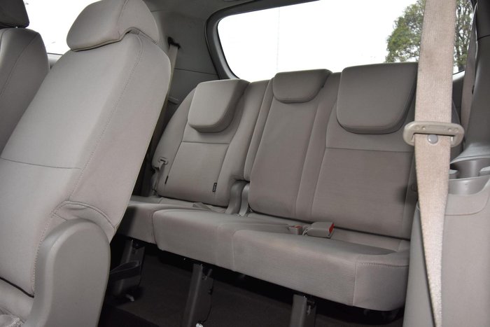 2017 Kia Carnival S