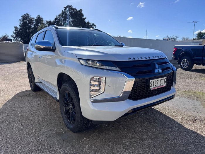 2022 Mitsubishi Pajero Sport