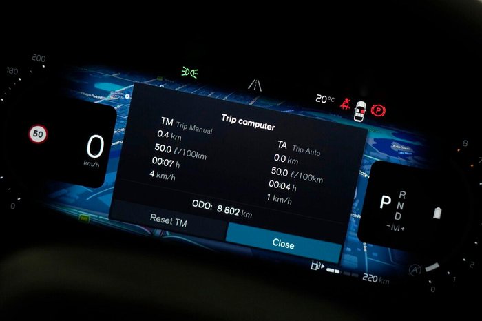 2025 Volvo XC40 Ultra B4 Bright