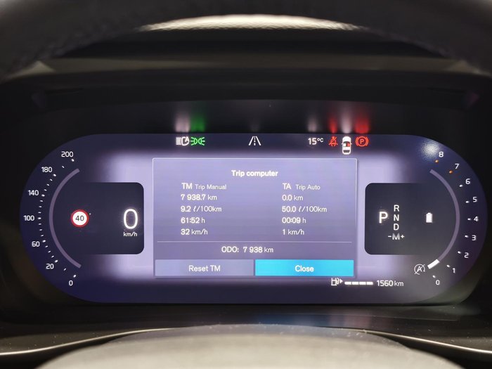 2025 Volvo XC40 Plus B4