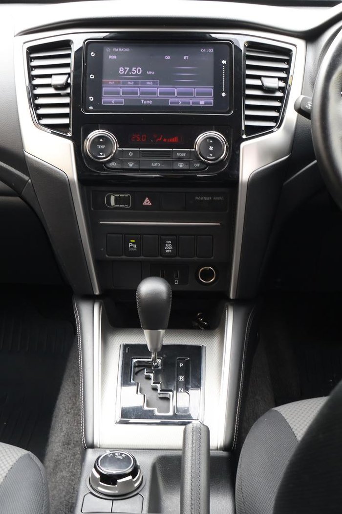 2022 Mitsubishi Triton GLX-R