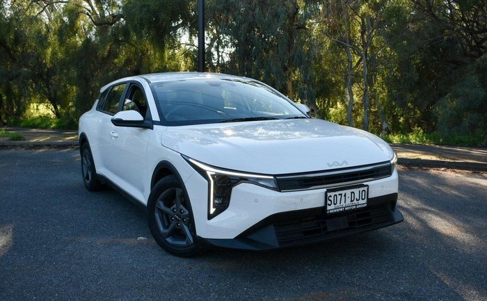 2025 Kia K4 S
