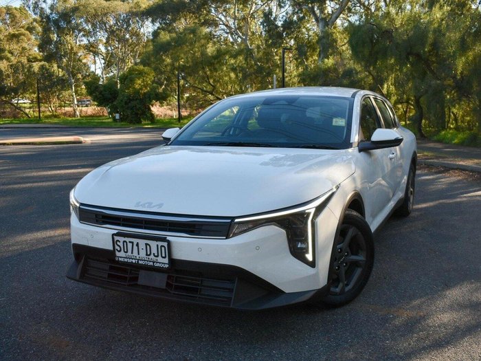 2025 Kia K4 S