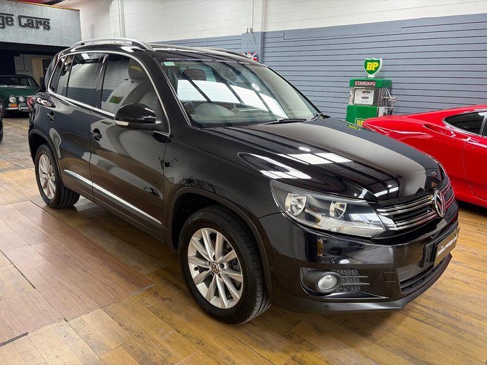 2012 Volkswagen Tiguan 155TSI