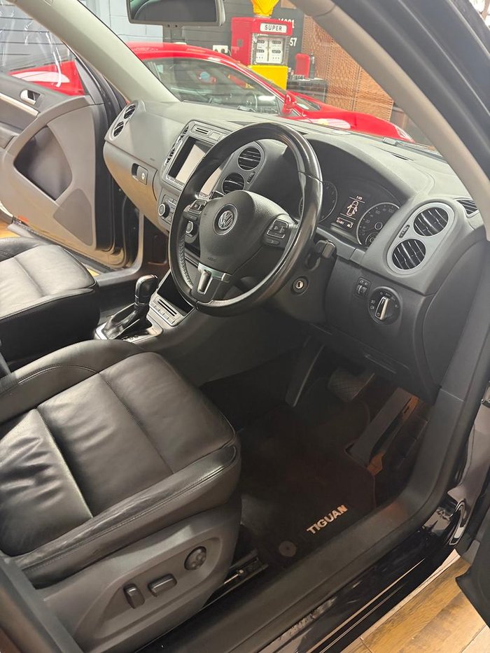 2012 Volkswagen Tiguan 155TSI