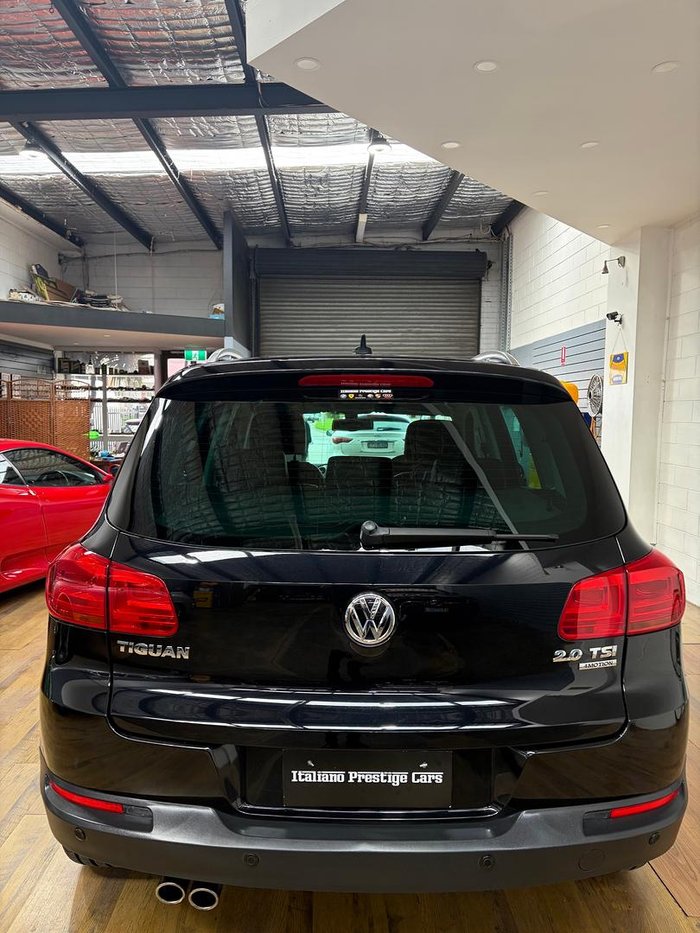 2012 Volkswagen Tiguan 155TSI