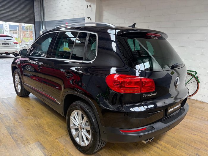 2012 Volkswagen Tiguan 155TSI