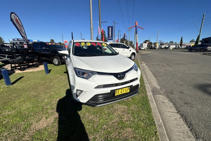 2018 TOYOTA RAV4