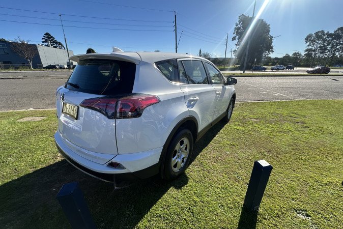 2018 TOYOTA RAV4 GX (2WD)