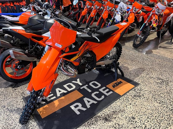 2026 KTM 300 SX SX Orange
