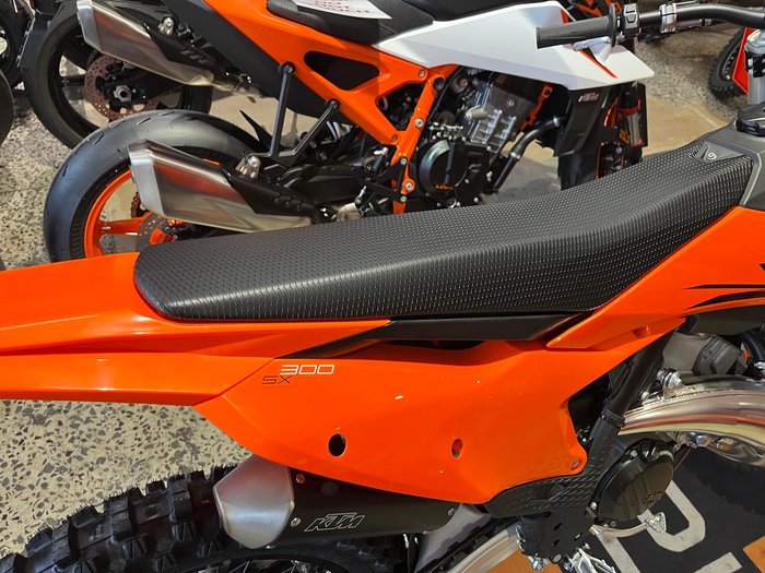 2026 KTM 300 SX SX Orange